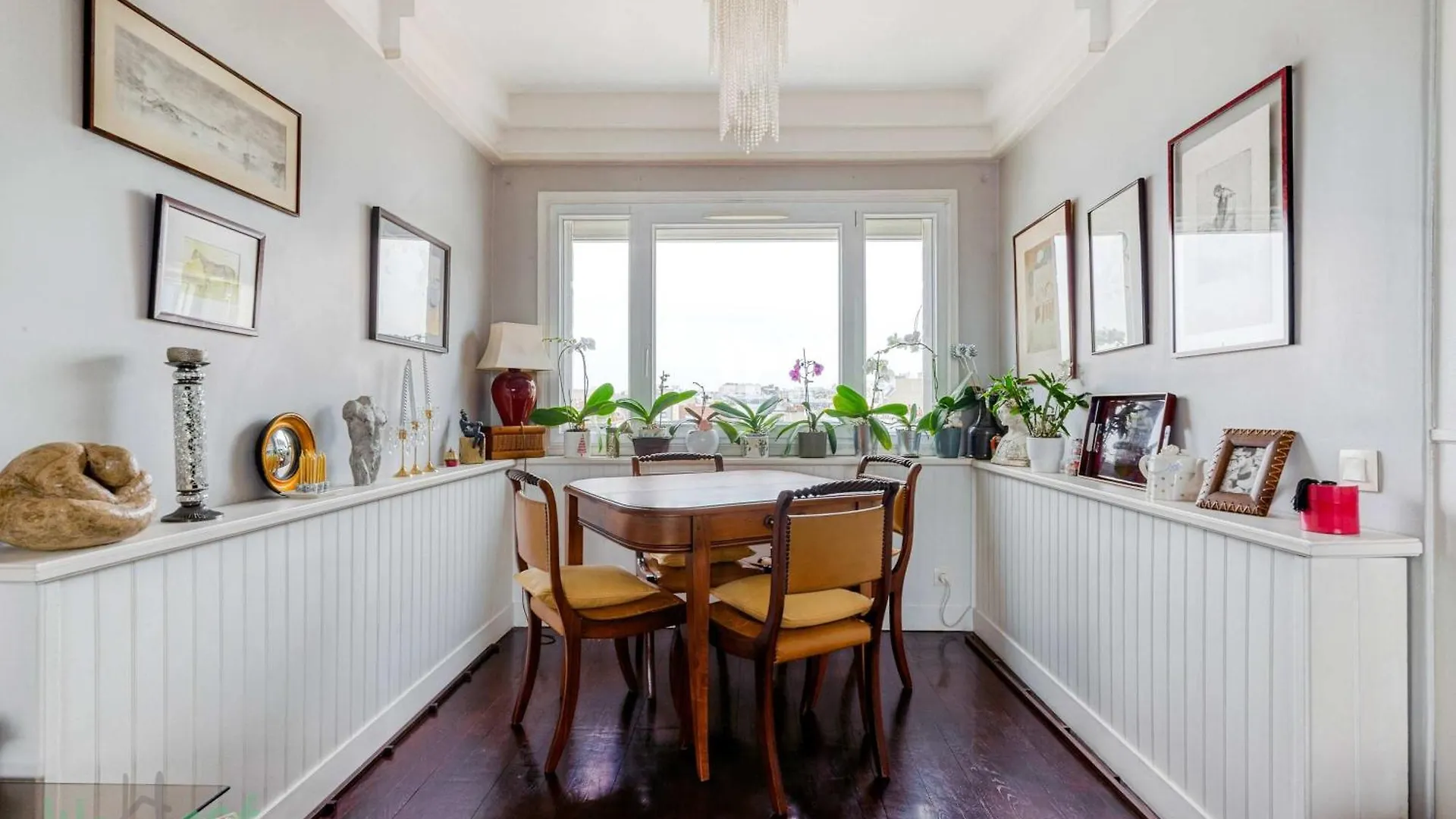 Le Boursault - Stunning Penthouse, Terrace, Parking Apartment Paris France